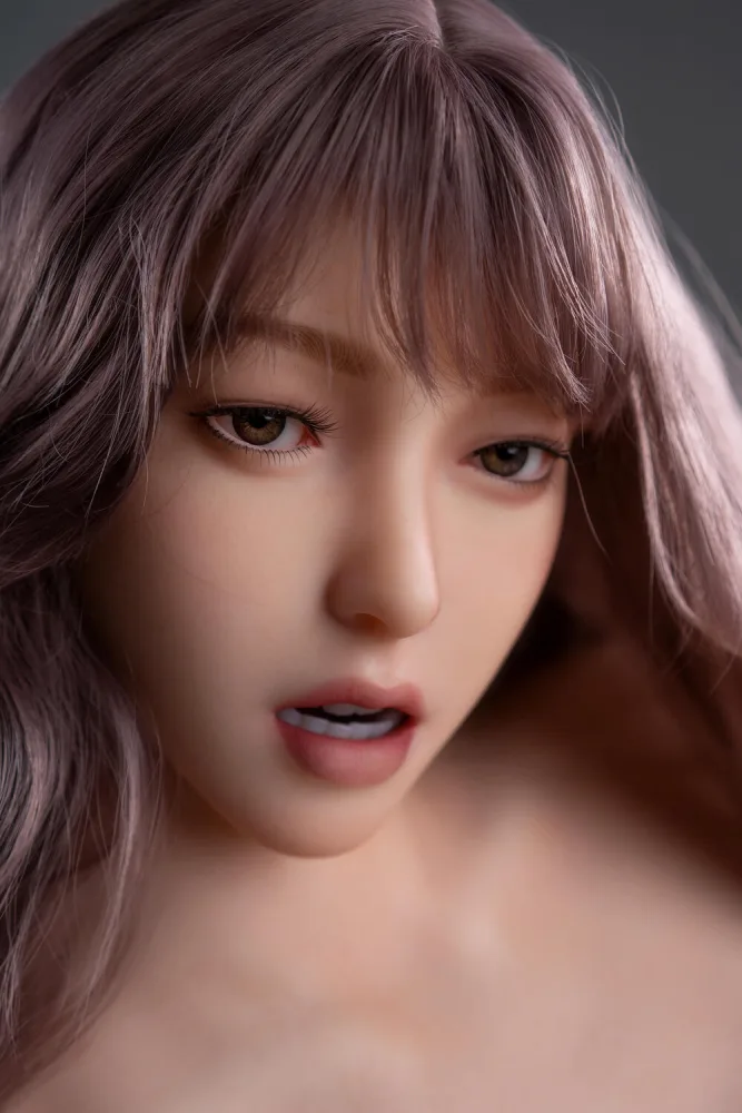 170cm/5ft7 C-cup Silicone Sex Doll – Xanthe Donne view 5