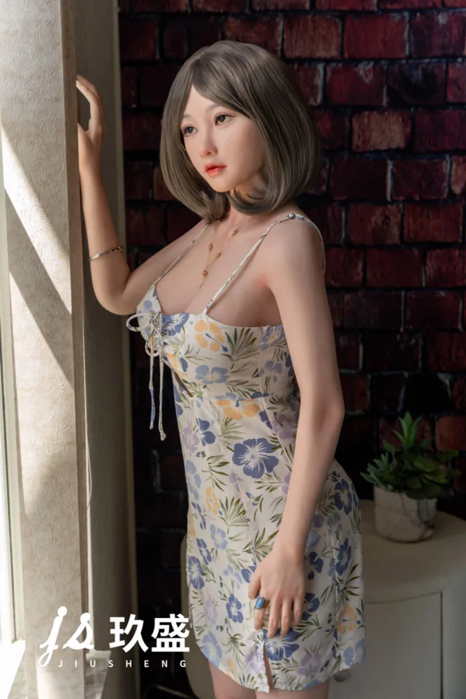 158cm/5ft2 E-cup Silicone Sex Doll – Betty view 7