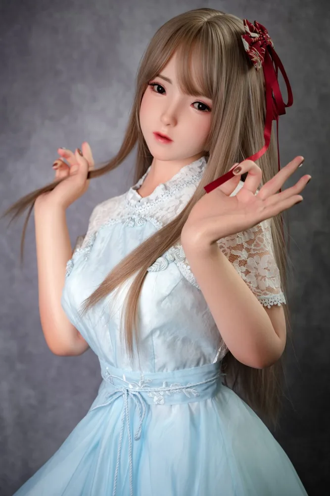 150cm/4ft11 B-cup Silicone Head Sex Doll – Finn