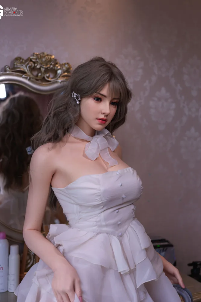 163cm/5ft4 E-cup Hyper Realistic Silicone Sex Doll – Mona view 4