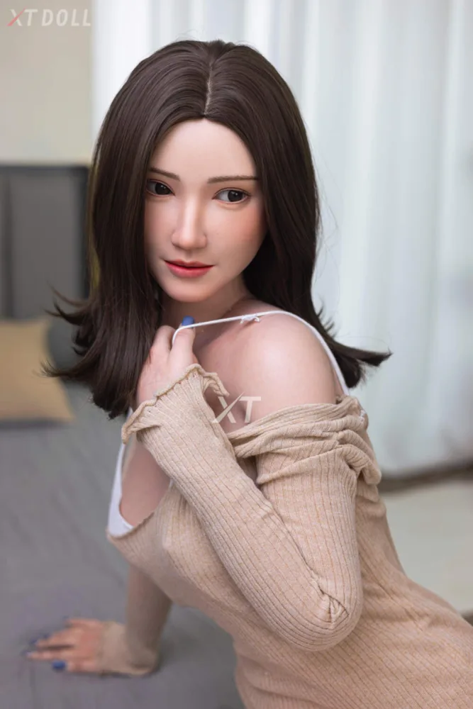 164cm/5ft5 C-cup Silicone Sex Doll – Charlie view 7