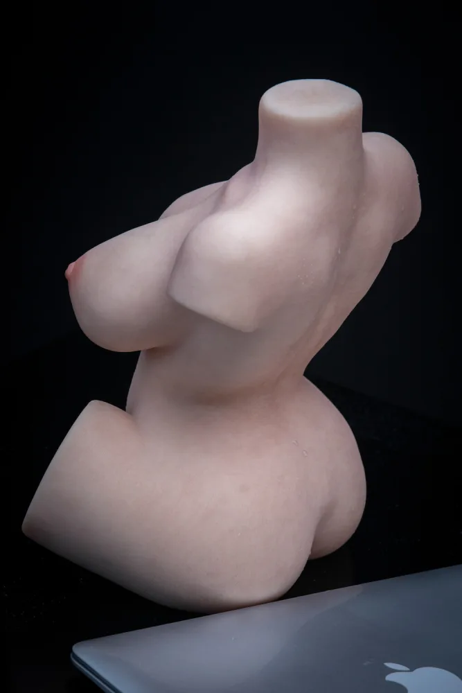 14.11LB Silicone Mini Sex Doll Realistic Love Doll Masturbator – Hannah (CA, EU & AU ONLY) view 3