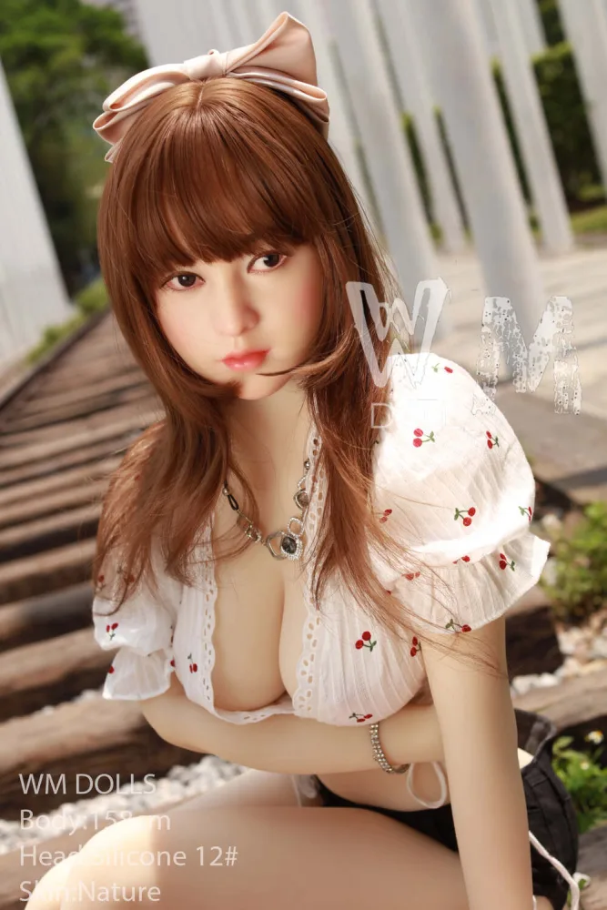 158cm/5ft2 D-cup Silicone Head Sex Doll – Nolwenn