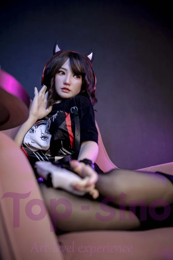 Top Sino 159cm/5ft2 G-cup Silicone Sex Doll – Milu view 2