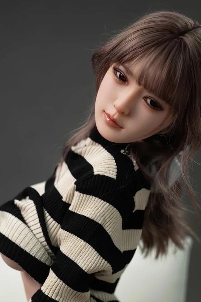 149cm/4ft11 D-cup Silicone Head Sex Doll – Erica view 8