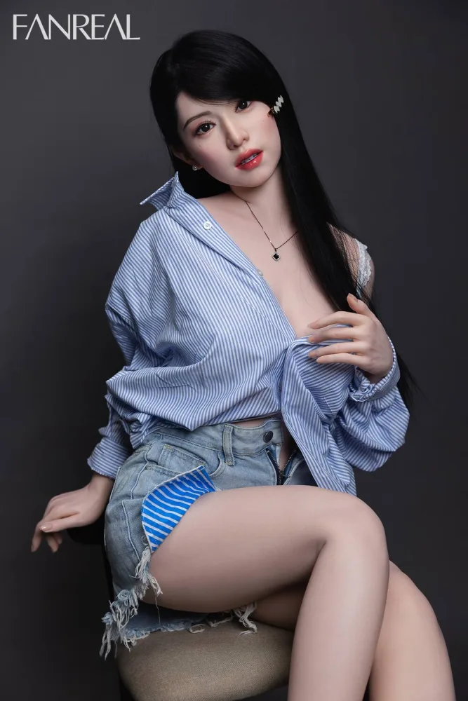 155cm/5ft1 F-cup Silicone Sex Doll – Kimmy (Real Skin Texture Version)