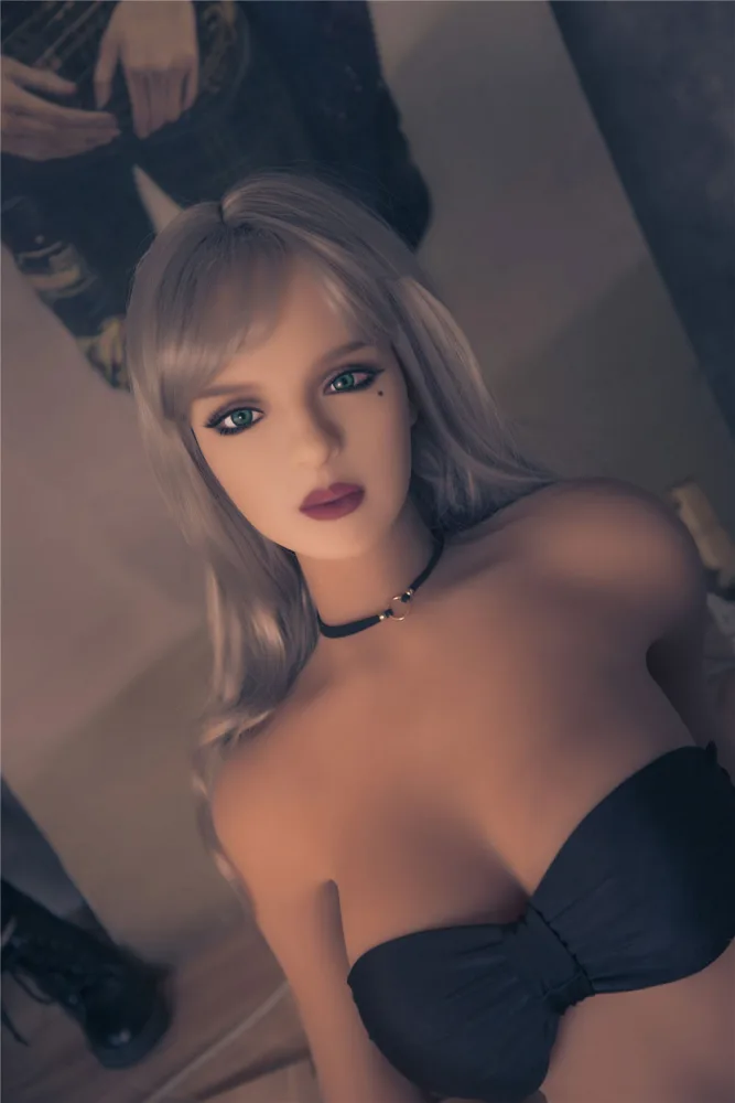 170cm/5ft7 G-cup TPE Sex Doll – Laureen view 4