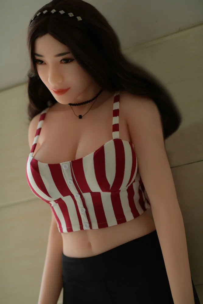 165cm/5ft5 F-cup TPE Sex Doll – Arabel view 4