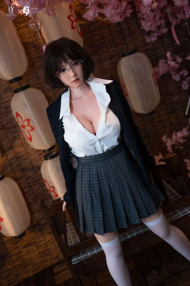 150cm/4ft11 D-cup Silicone Sex Doll – Elle view 2