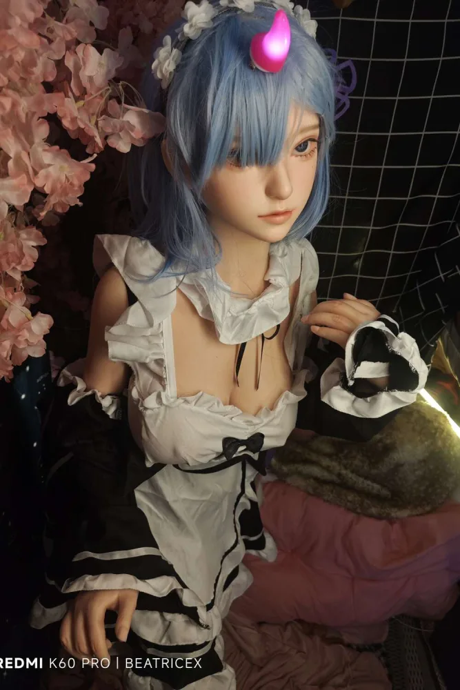 165cm/5ft5 D-cup Silicone Sex Doll – Nanako view 3