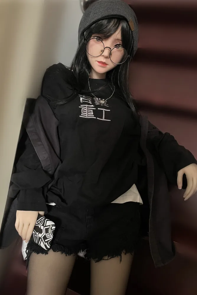 148cm/4ft10 C-cup Silicone Head Sex Doll – Edward