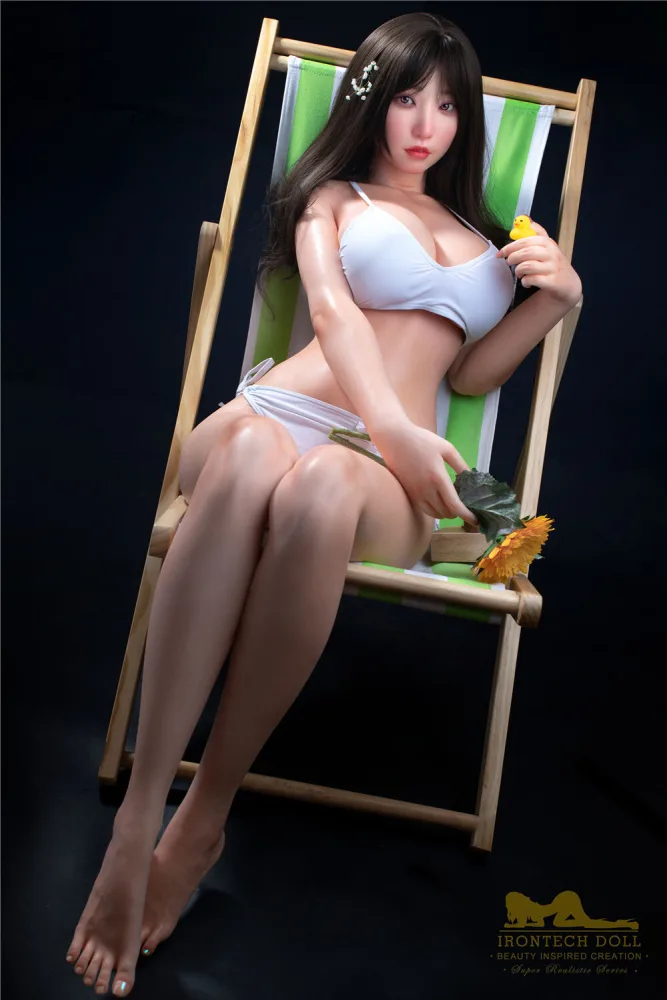 165cm/5ft5 G-cup Silicone Sex Doll – Erica Katte view 8