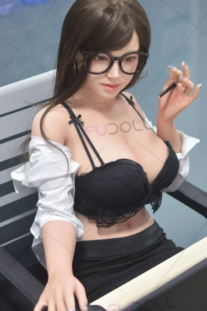 165cm/5ft5 F-cup Silicone Sex Doll – Ziqing