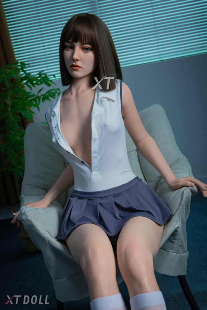 161cm/5ft3 B-cup Silicone Sex Doll – Irina view 5