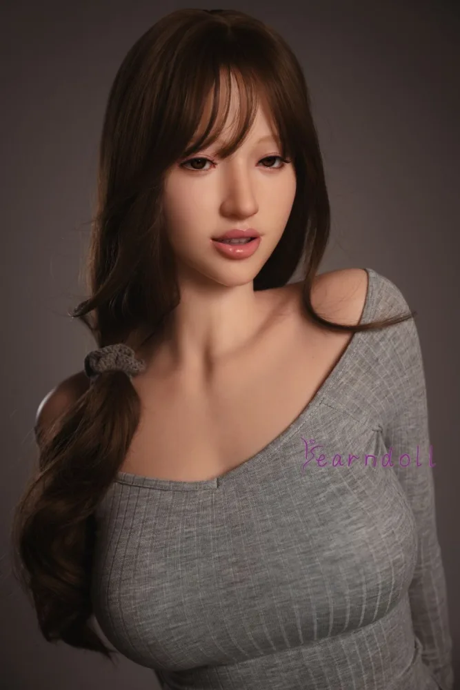 170cm/5ft7 D-cup Silicone Sex Doll – Xiumi (Real Skin Texture Version) view 7