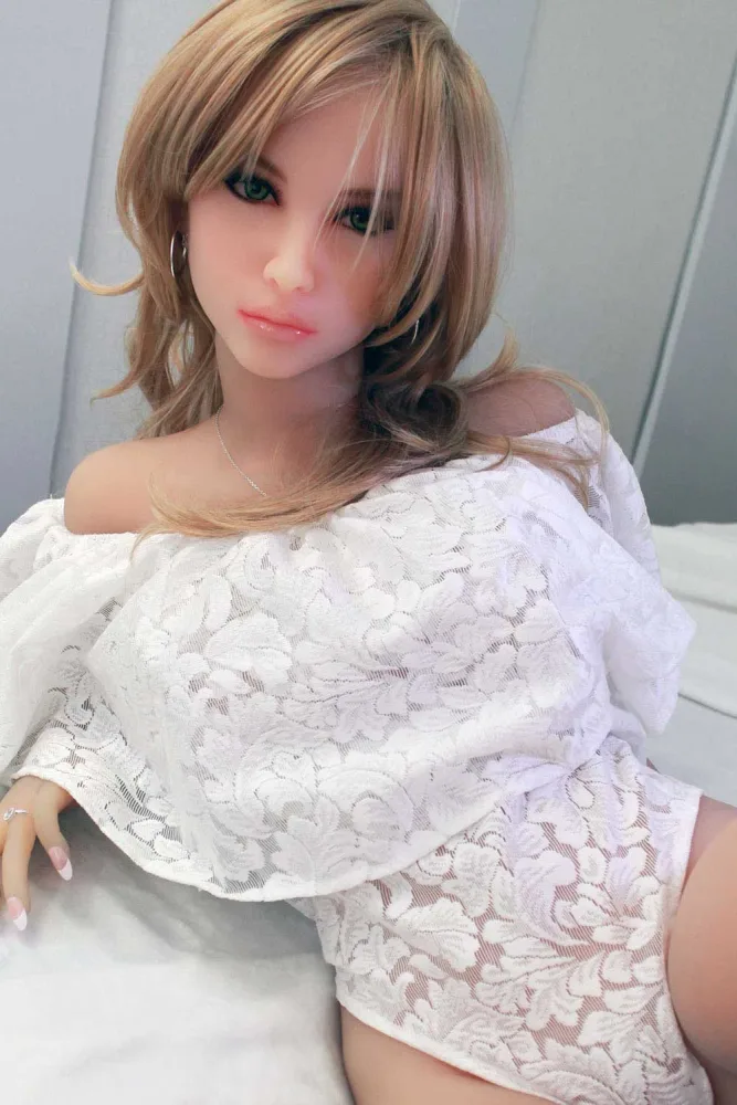 155cm/5ft1 G-cup TPE Sex Doll – Elina view 6