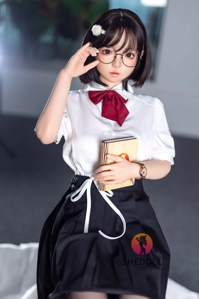 148cm/4ft10 C-cup Silicone Head Sex Doll – Luo Xiaoxi view 3