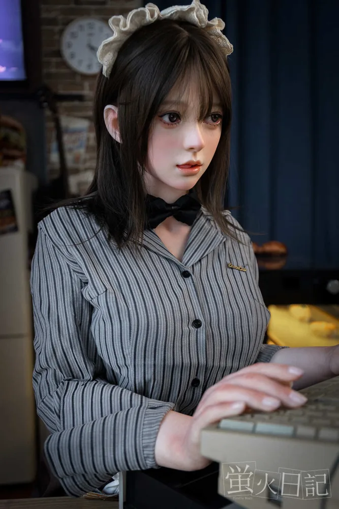 159cm/5ft3 F-cup Silicone Sex Doll – Liuli view 5