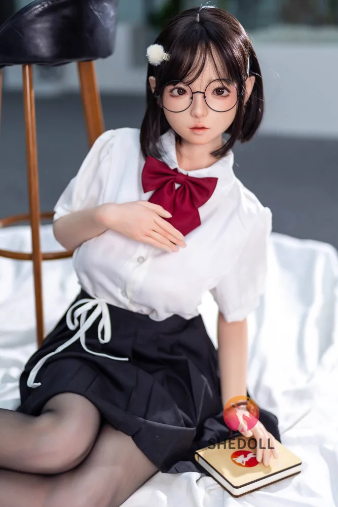 148cm/4ft10 C-cup Silicone Head Sex Doll – Luo Xiaoxi view 1