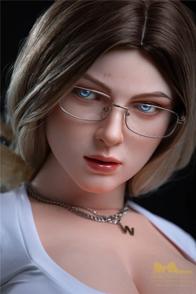165cm/5ft5 G-cup Silicone Sex Doll – Fenny view 3