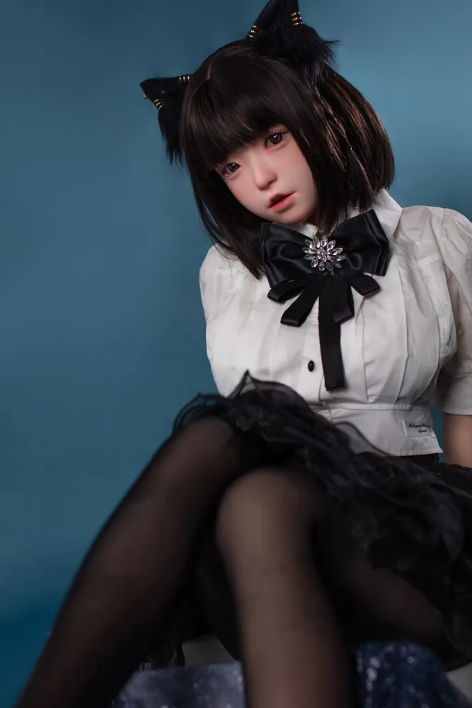148cm/4ft10 C-cup Silicone Head Sex Doll – Sheridan view 2