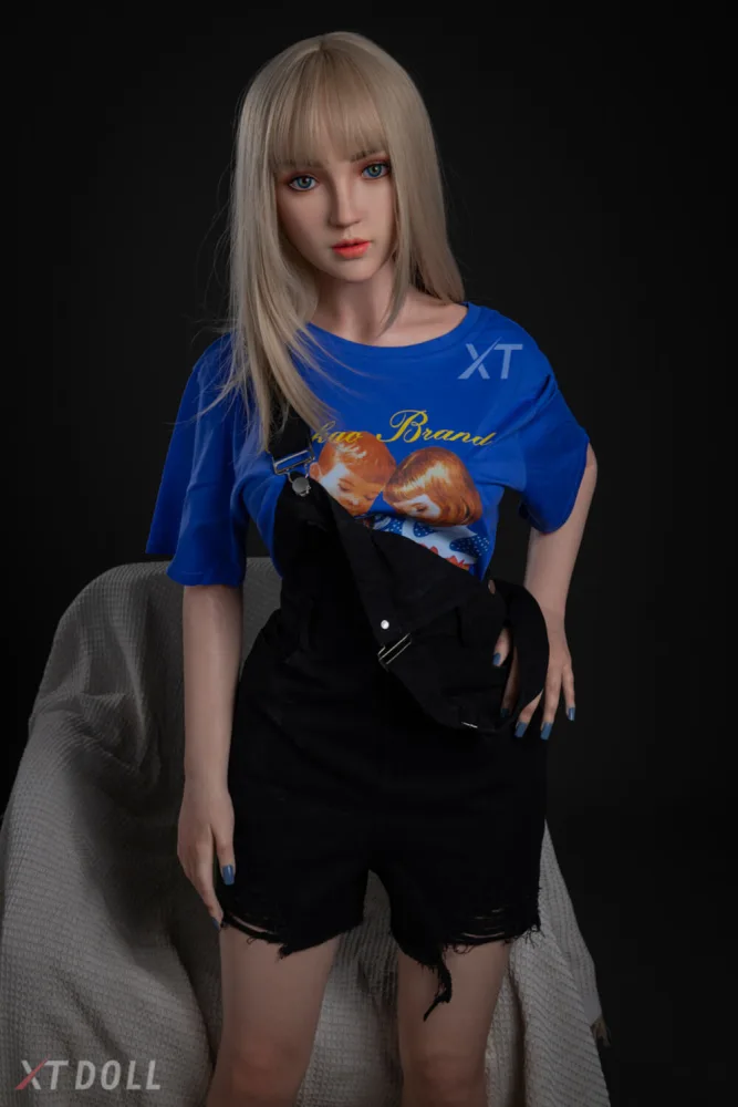 164cm/5ft5 C-cup Silicone Sex Doll – Lisa view 8