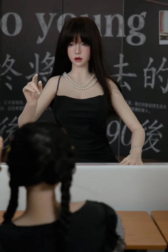158cm/5ft2 D-cup Silicone Sex Doll – Maka