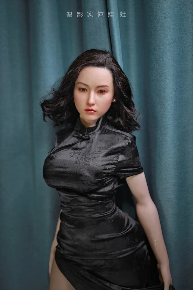 163cm/5ft4 F-cup Silicone Sex Doll – Venus Milne