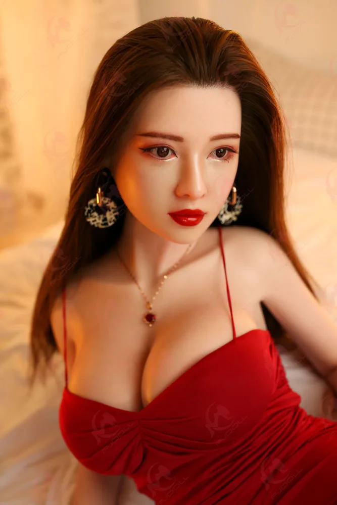 166cm5ft5 D-cup Silicone Sex Doll – Laura view 8