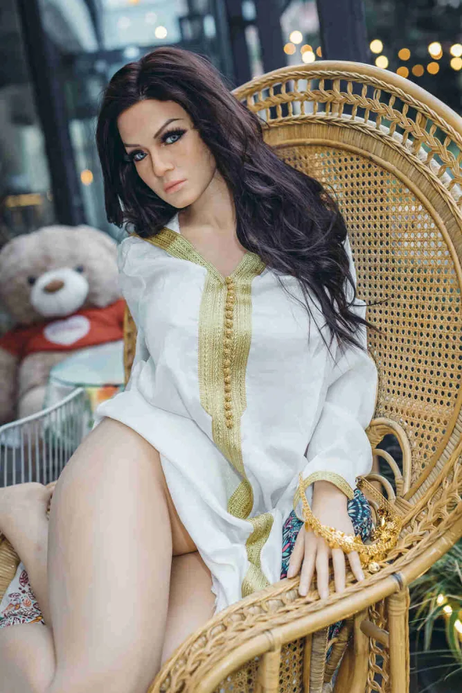 165cm/5ft5 G-cup Silicone Head Sex Doll – Cynthia