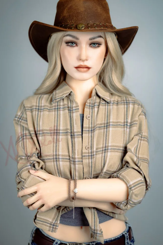 XNX Sino 160cm/5ft3 B-cup Silicone Sex Doll – Mag Wallis