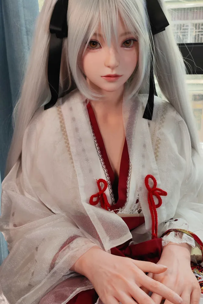151cm/4ft11 A-cup Silicone Sex Doll – Nanako view 5