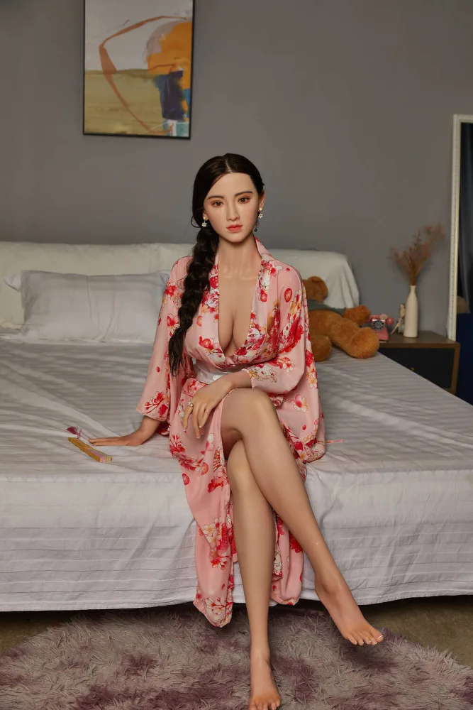 165cm/5ft5 F-cup Silicone Sex Doll – Norma view 2
