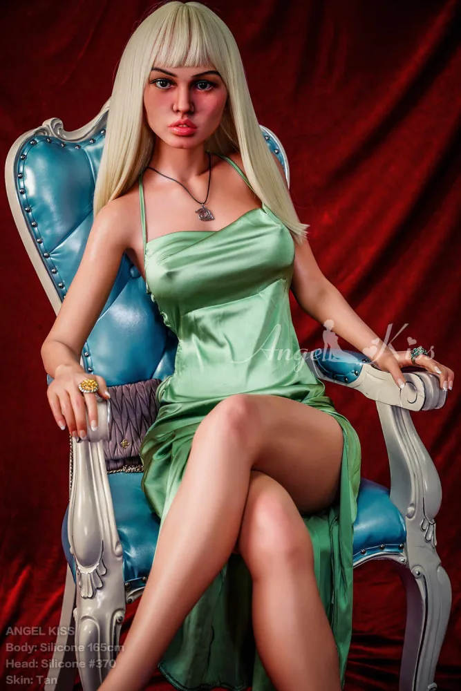 165cm/5ft5 D-cup Silicone Sex Doll – Maurice