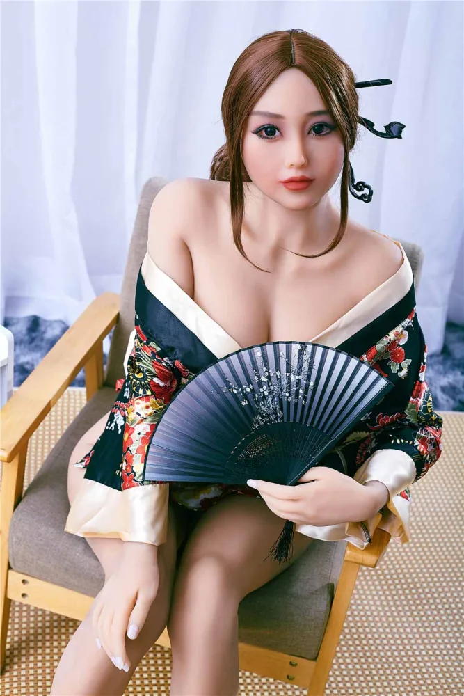 159cm/5ft2 G-cup TPE Sex Doll – Leila view 1