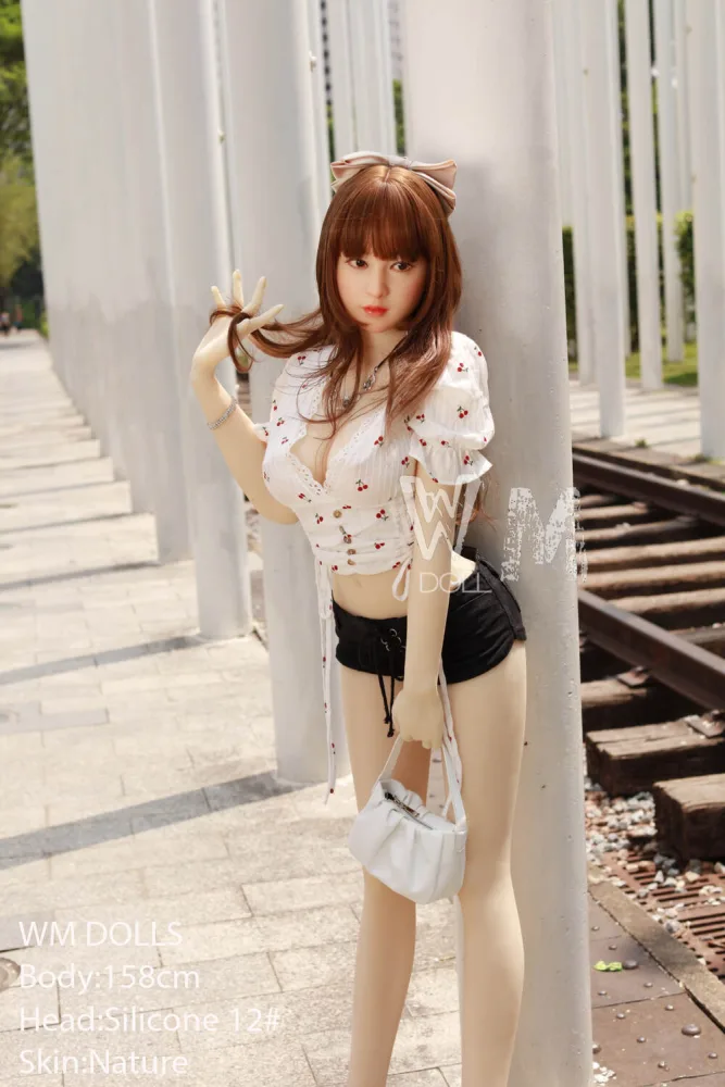 158cm/5ft2 D-cup Silicone Head Sex Doll – Nolwenn view 3