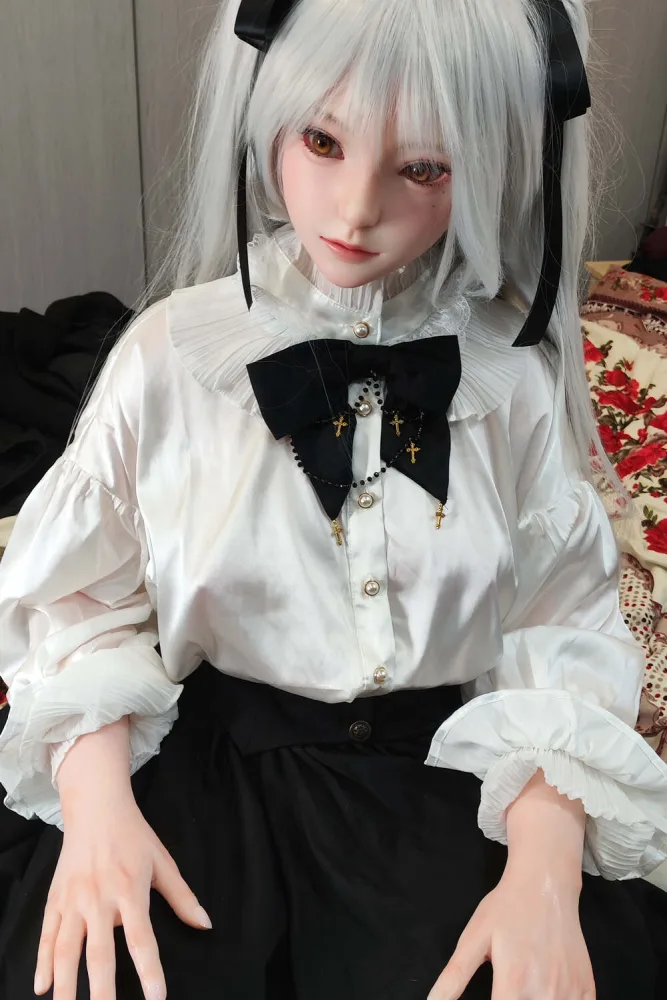 151cm/4ft11 A-cup Silicone Sex Doll – Nanako view 7