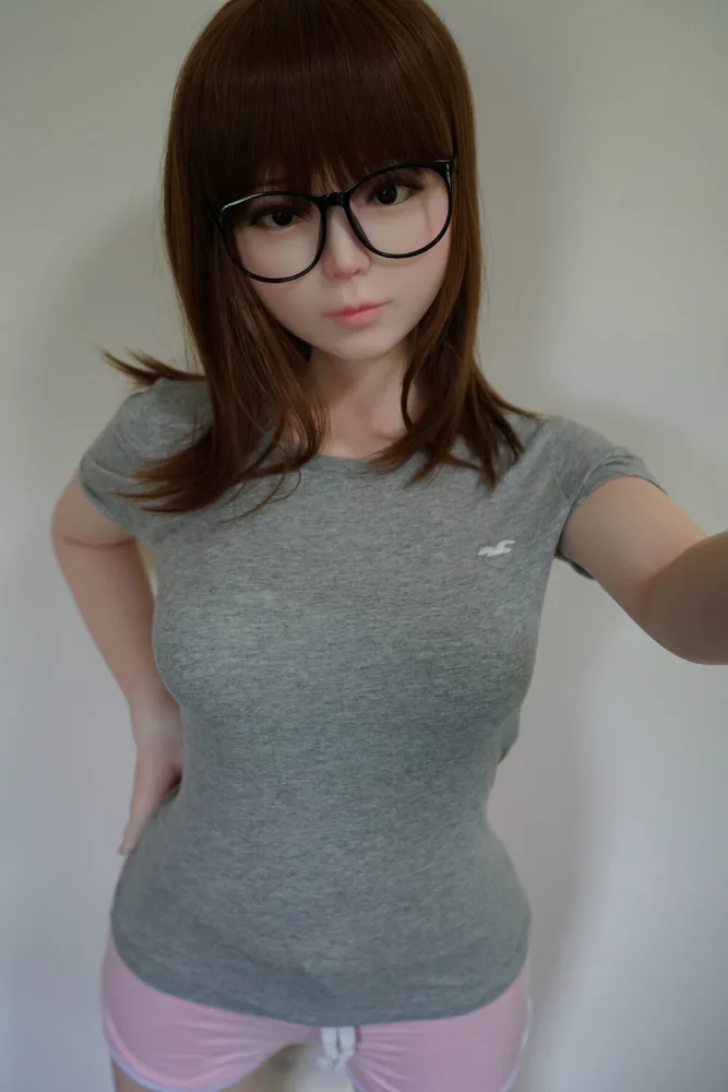 150cm/4ft11 C-cup Silicone Sex Doll – Akira view 1