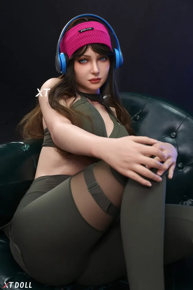 166cm/5ft5 H-cup Silicone Sex Doll – Natalie view 5