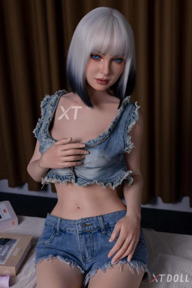 161cm/5ft3 B-cup Silicone Sex Doll – Natalie view 8