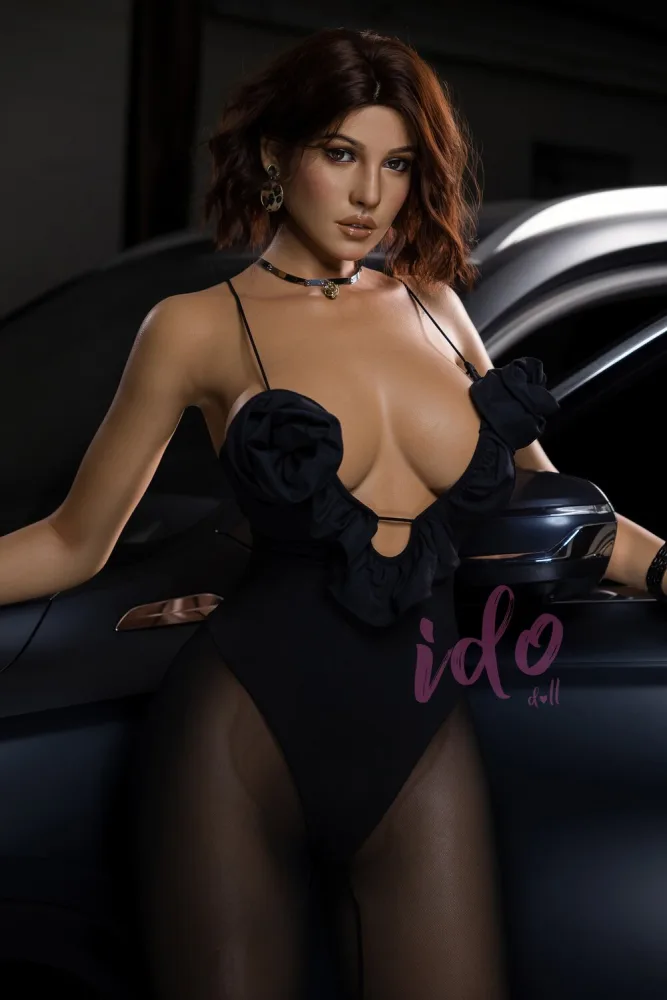 167cm/5ft6 F-cup Real Skin Texture Silicone Sex Doll – Alessia view 7