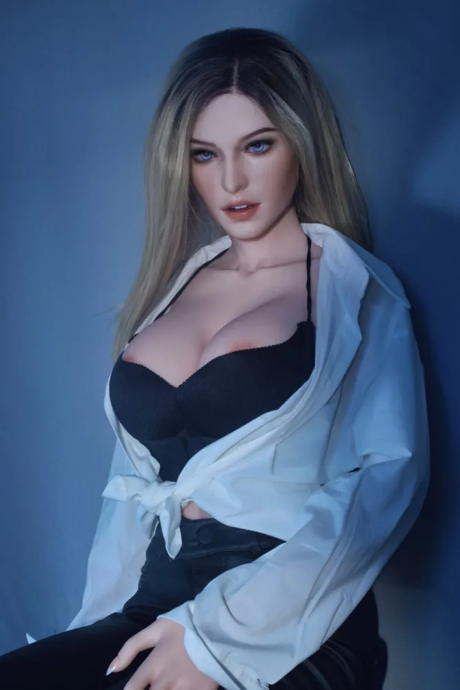 165cm/5ft5 Silicone Sex Doll – Tyler Grande view 4