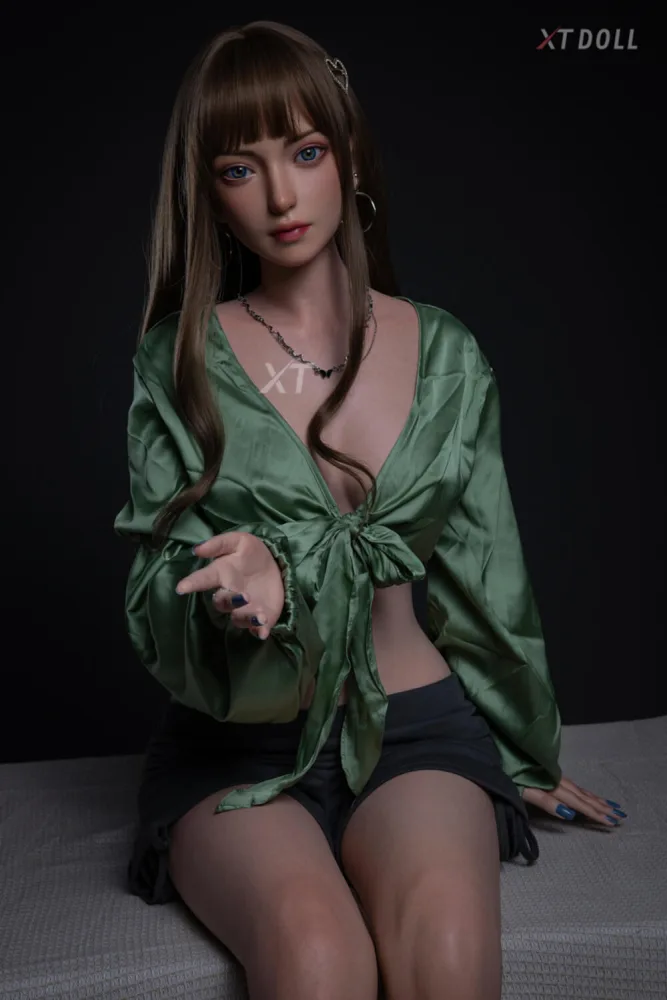 164cm/5ft5 C-cup Silicone Sex Doll – Flora view 8