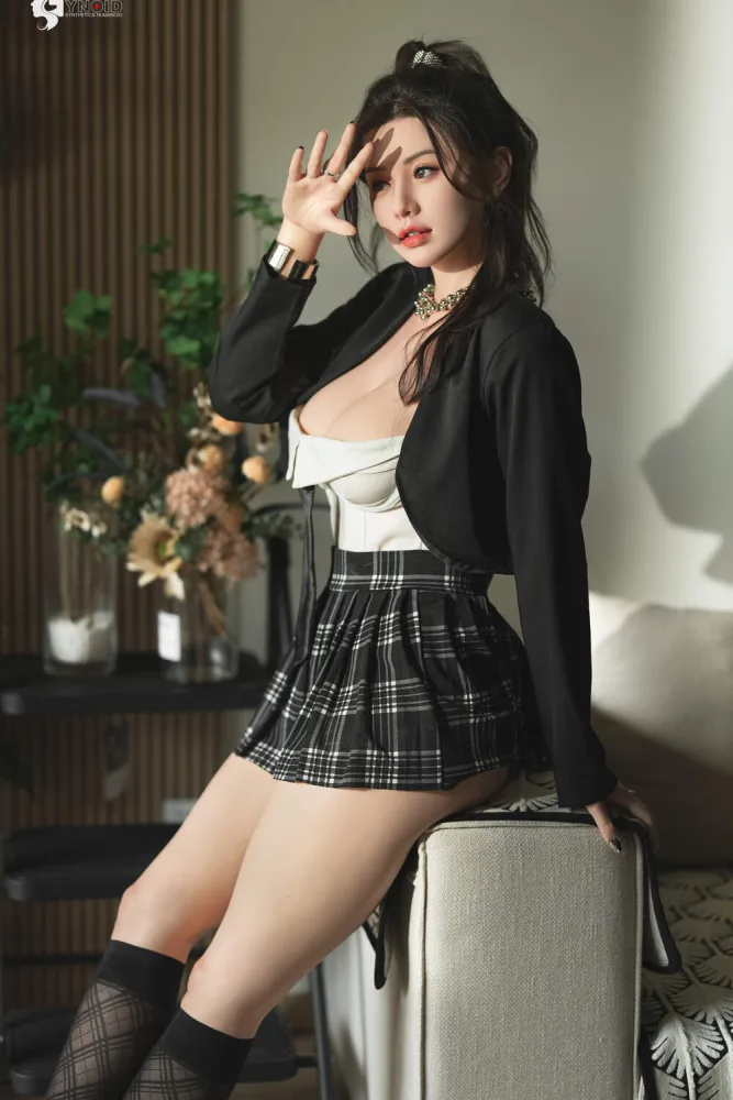 165cm/5ft5 D-cup Hyper Realistic Silicone Sex Doll – Livi (Movable Jaw / ROS Head)