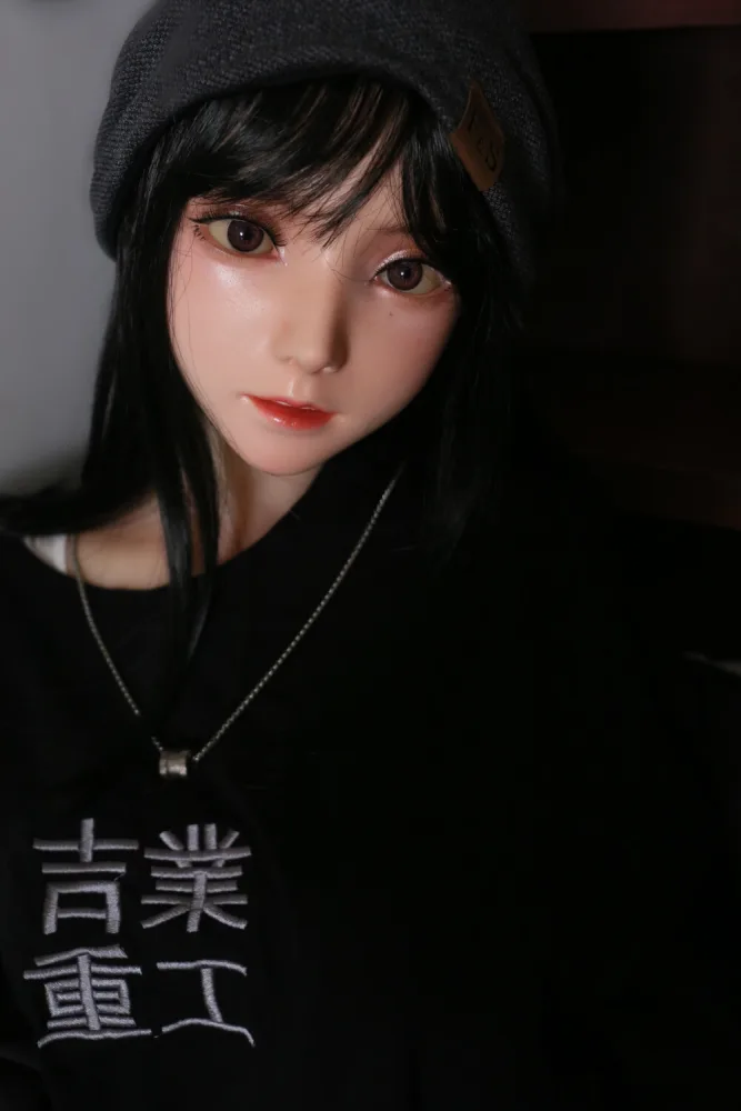 148cm/4ft10 C-cup Silicone Head Sex Doll – Edward view 4