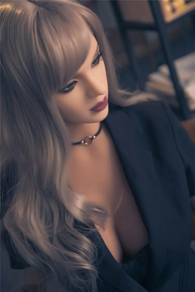 170cm/5ft7 G-cup TPE Sex Doll – Laureen view 7
