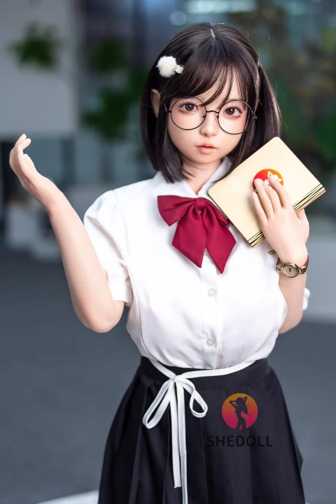 148cm/4ft10 C-cup Silicone Head Sex Doll – Luo Xiaoxi view 2