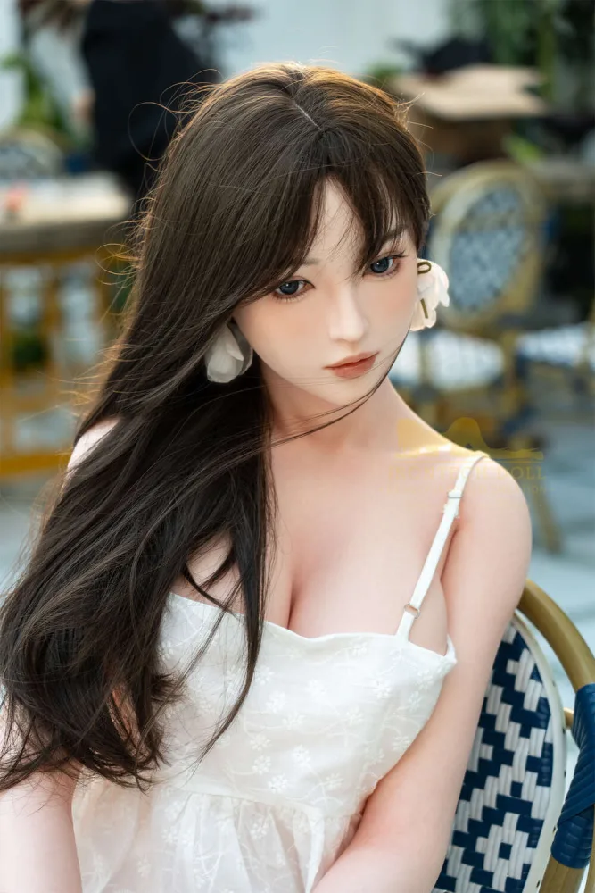 166cm/5ft5 C-cup Silicone Sex Doll – Yolami view 2