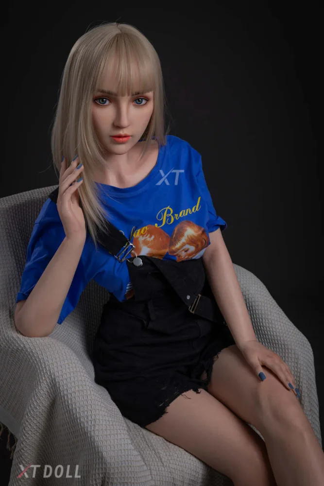 164cm/5ft5 C-cup Silicone Sex Doll – Lisa view 6