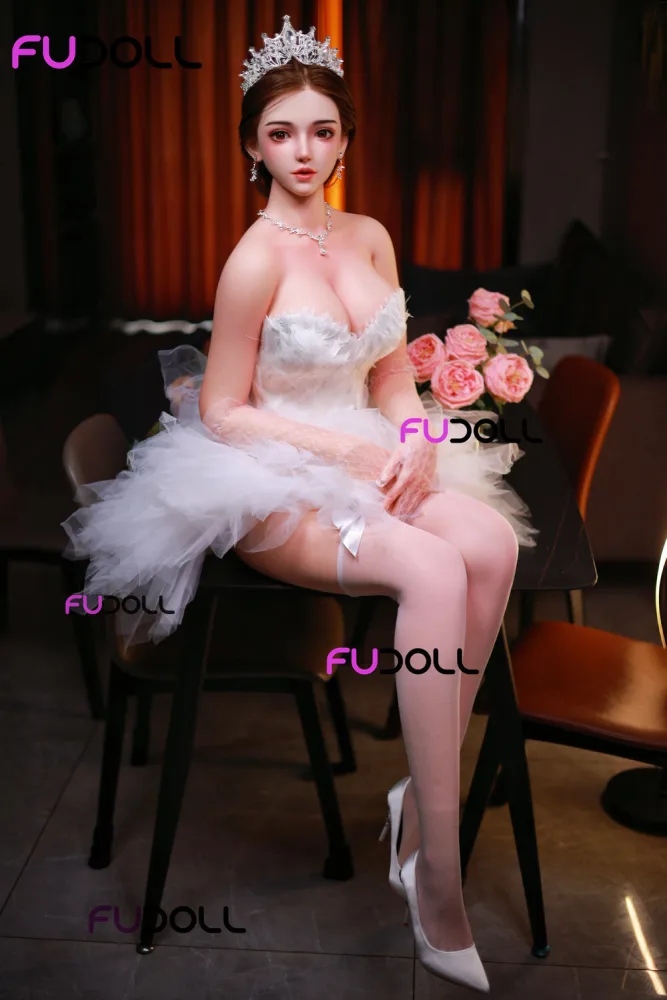 163cm/5ft4 D-cup Silicone Sex Doll – Bailing view 8